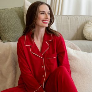 Long Sleeve Notch Collar Pajama Gift Set