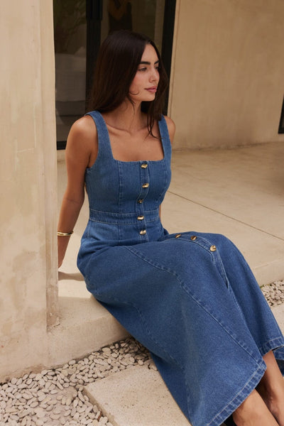 darcy-dress-reverie-the-label-luxury-resortwear-dresses-1197267561_600x600.jpg