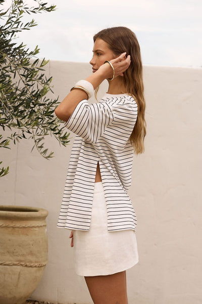 missy-tee-reverie-the-label-shop-resort-now-tops-1246826432_600x600.jpg