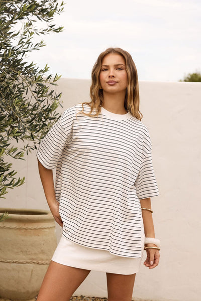 missy-tee-reverie-the-label-shop-resort-now-tops-1246826434_600x600.jpg