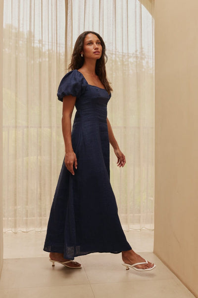sophia-dress-dresses-1211362613_600x600.jpg